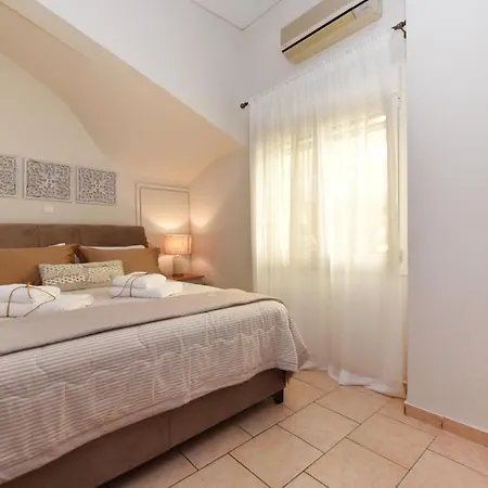 Almanza Syros *
