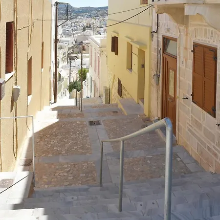 Almanza Syros * Ermoupoli