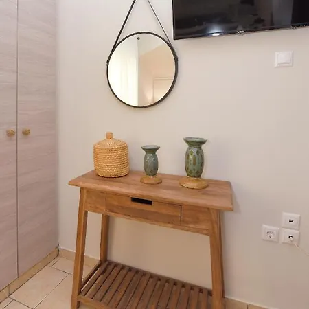Almanza Syros Apartment
